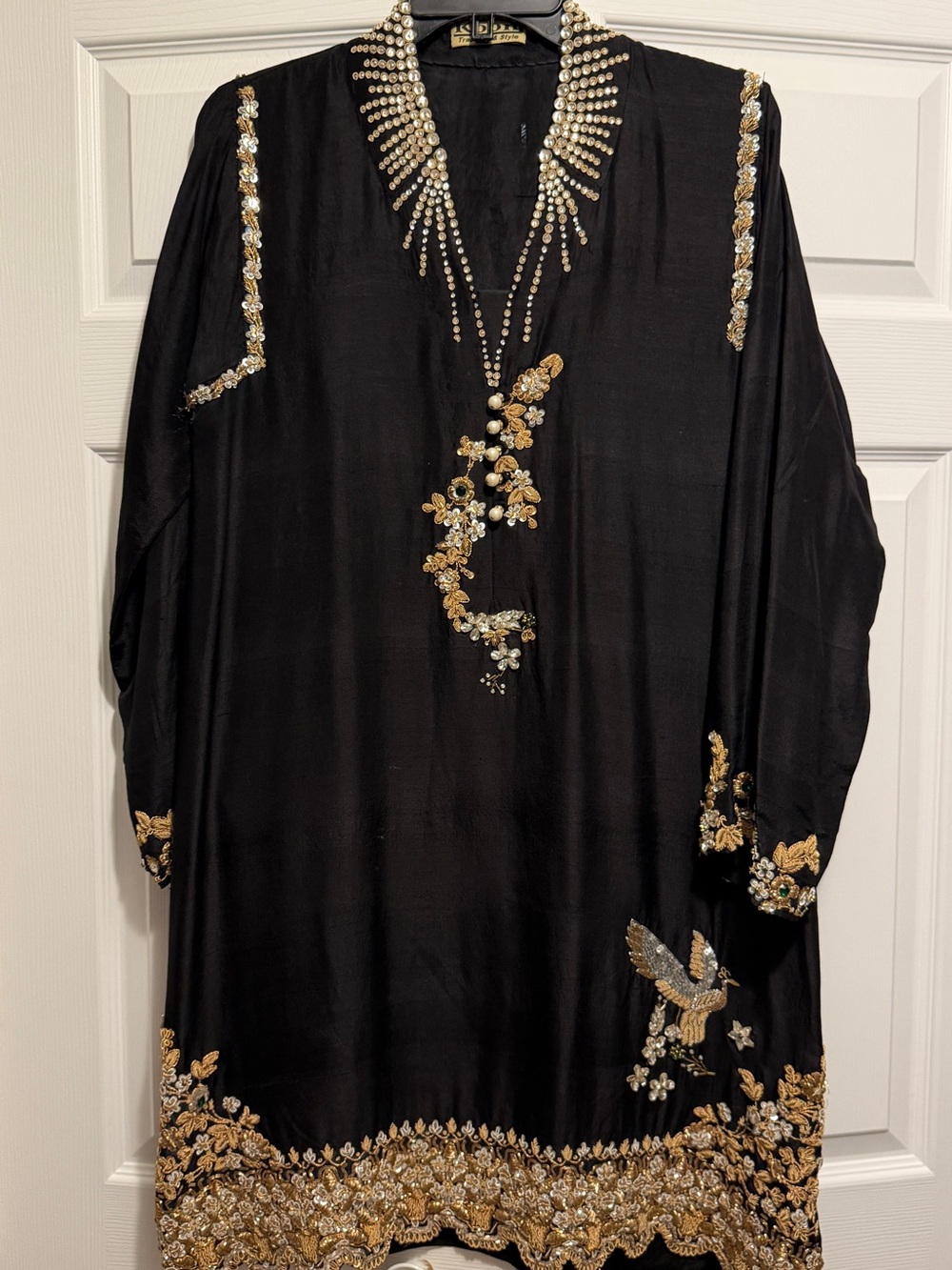 Black Embellished koonji kurta with Gold & Silver Embroidery